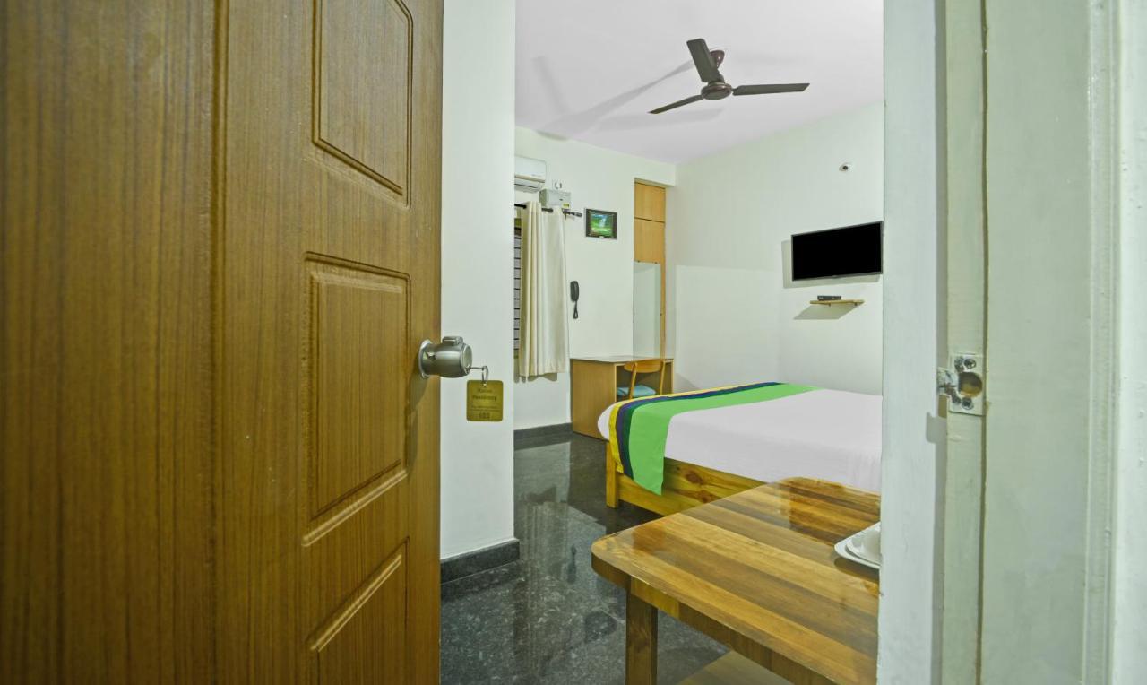 Karan Residency Hotel Mysore Exterior foto