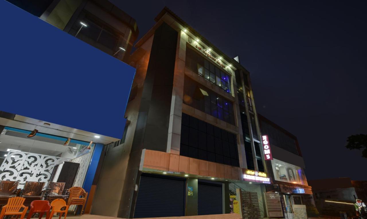 Karan Residency Hotel Mysore Exterior foto